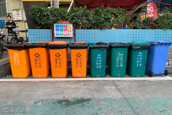 上海将投AI垃圾桶 